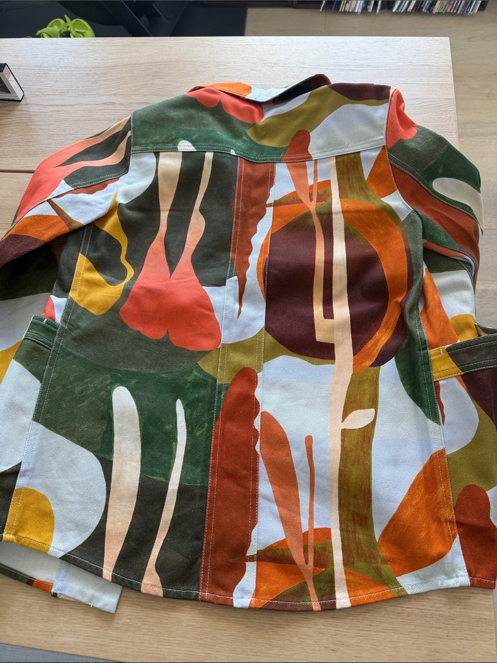 Sezane Will Jacket collab with Rafael Uriegas - Picture 4 of 4